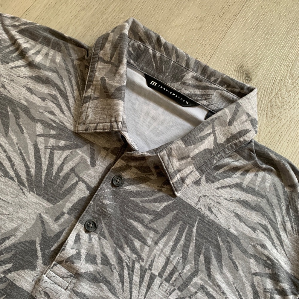 Travis Mathew Mens XL Grey Tropical Palm Leaf Print Short Sleeve Golf Polo Shirt